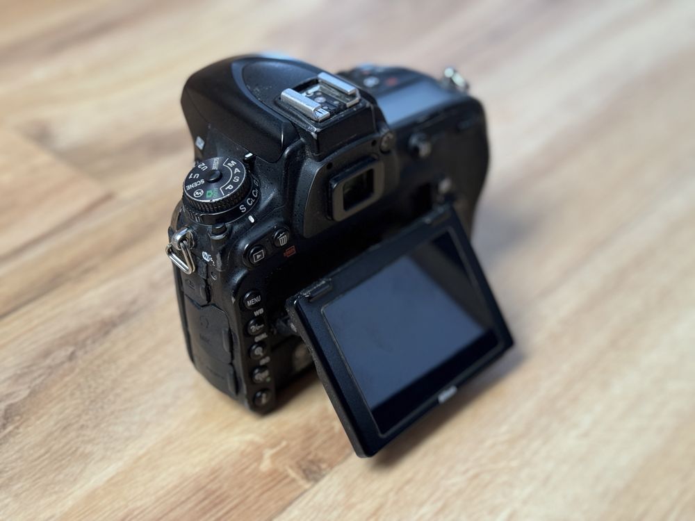 **Nikon D750 BODY - Stan Bardzo Dobry - Kompletny Zestaw**