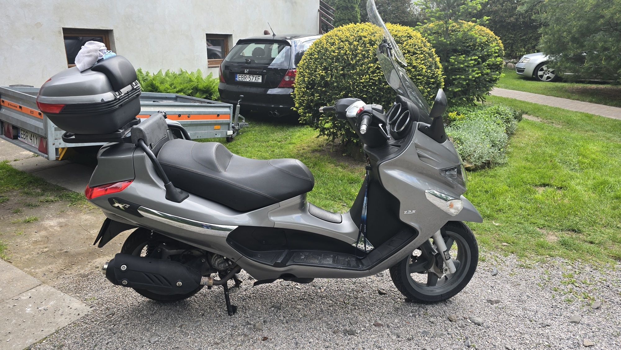 Piaggio Xevo Piaggio Xevo 125 -w bdb stanie, od osoby prywatnej