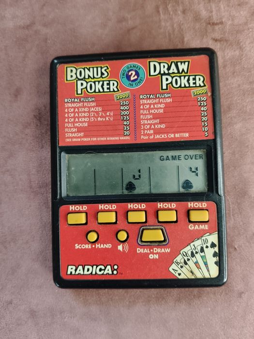 Stara gra elektroniczna bonus poker 144