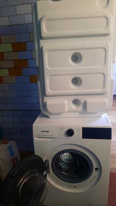 Пральна  машина з баком.