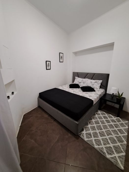 Подобово Двокімнатні апартаминти в центрі міста Лева