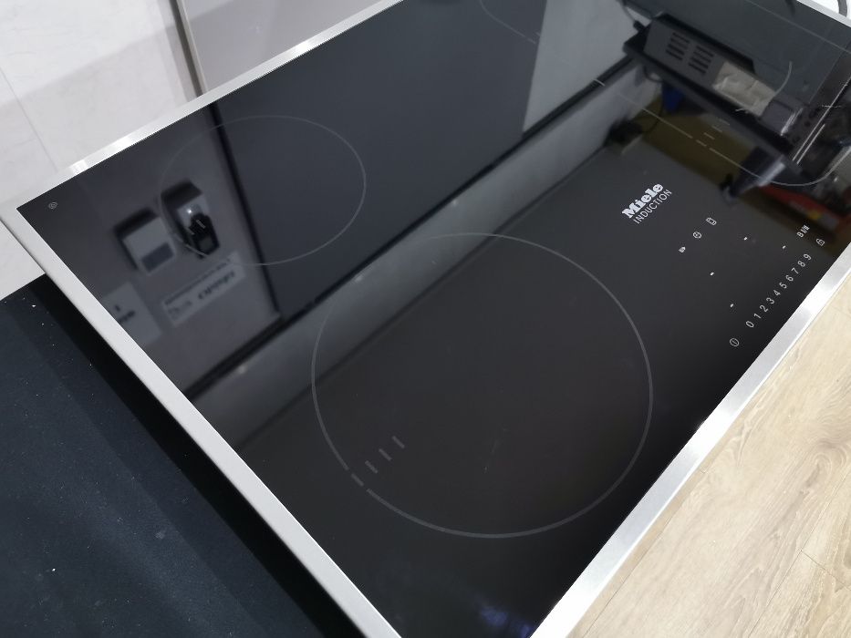 Płyta indukcyjna Miele KM6347, PowerFlex 75,2cm