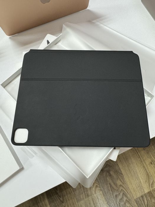 Apple Magic Keyboard для iPad Pro 12.9 3-6 покоління MXQU2 Гарантія!