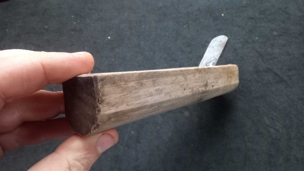 Strug japoński nóż 18mm