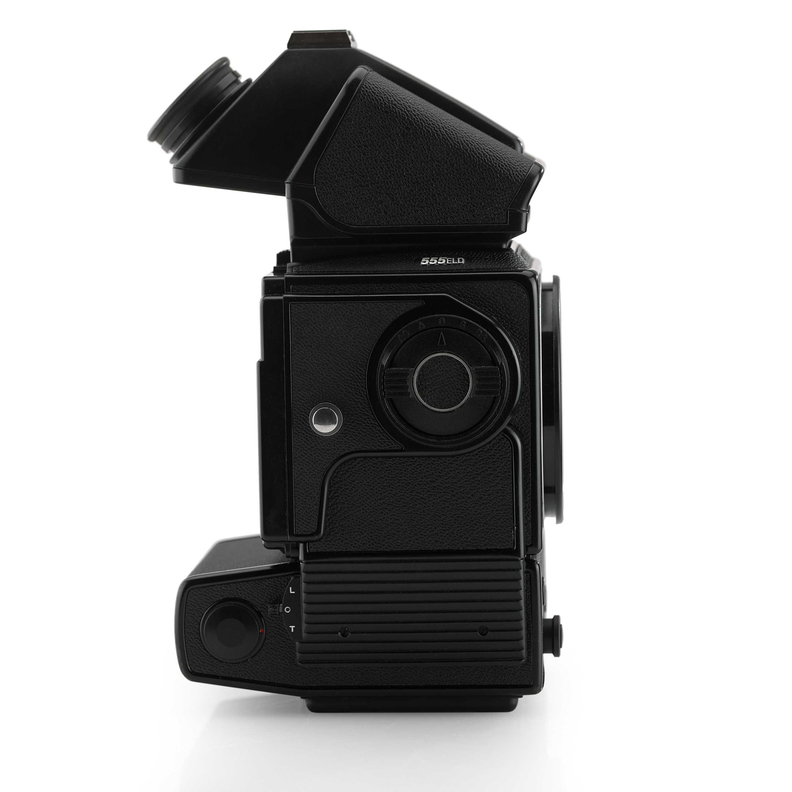 Aparat Hasselblad 555 ELD z pryzmatem PM5.