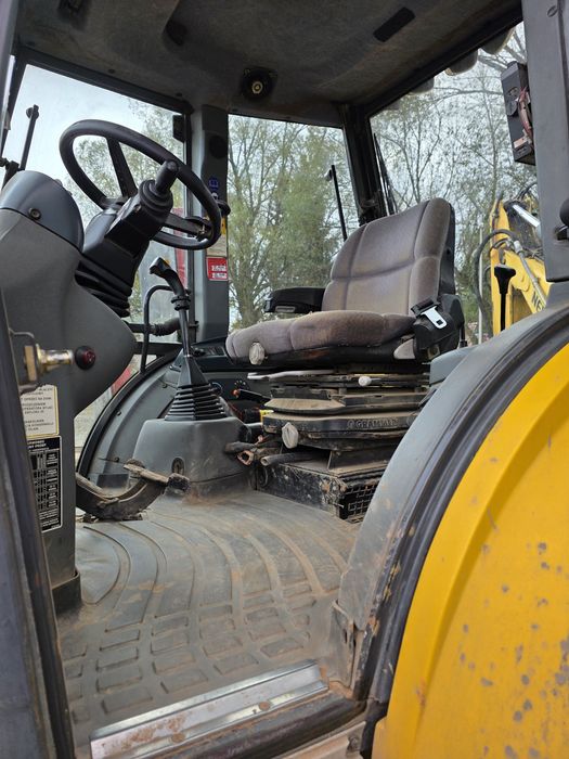 Koparko ładowarka New Holland lb115b