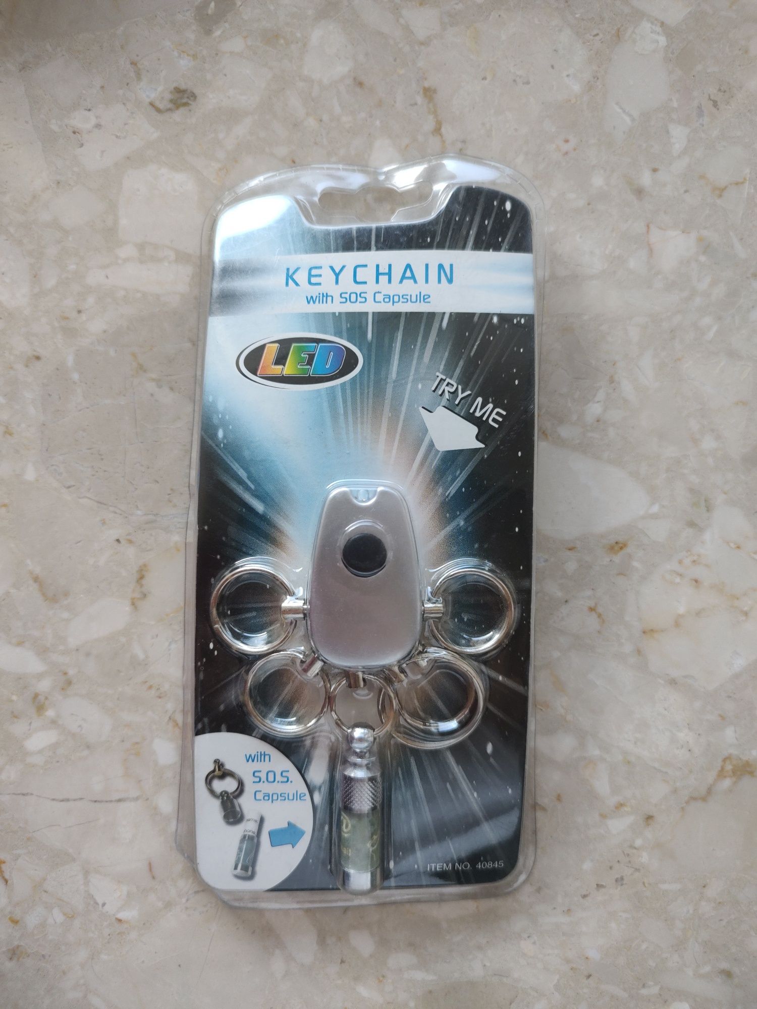 Brelok z kapsułą sos Keychain with sos capsule