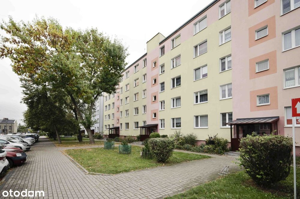 Rozkładowe, 3 pokojowe mieszkanie w centrum Błonia