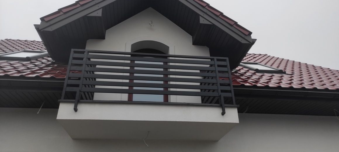 Balustrady wewnętrzne zewnetrzne