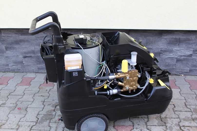 Myjka Karcher HDS 9/17 - 4C  fv 23%  7000 netto