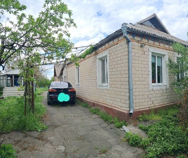 Сдам дом 2 к Малиновского/Рынок  Можно животных !