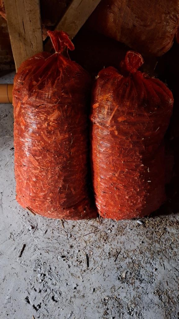 Zrębka gałęzi 1-4cm w workach ażurowych 60x120 50kg idealna na opał