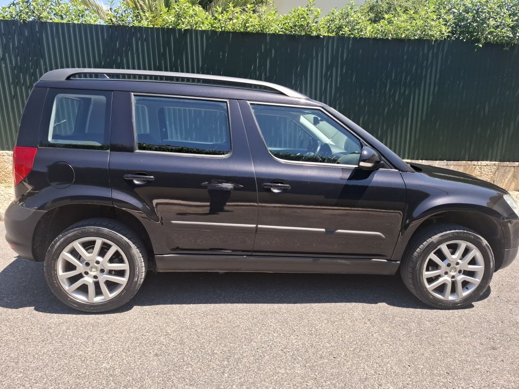 Skoda yeti 2.0 Tdi ( 110 cv)