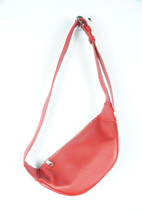 Бананка / сумка Love Moschino