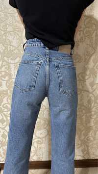 Стильные джинсы Pull&Bear