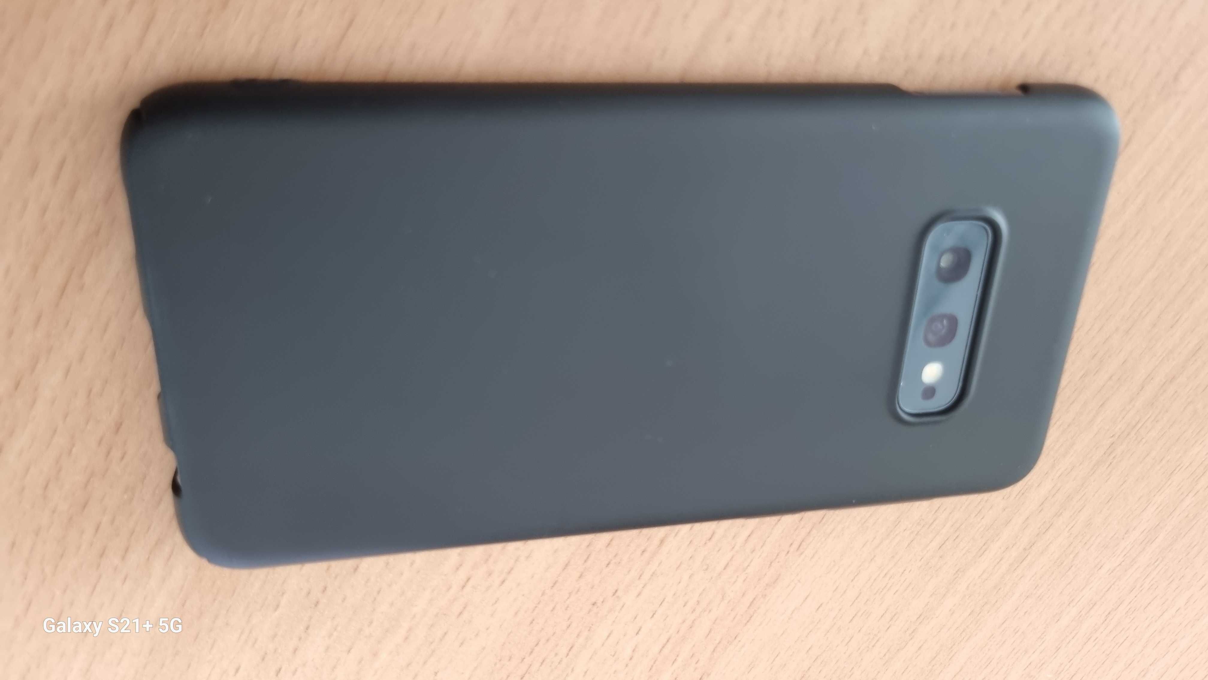 Samsung Galaxy S10e