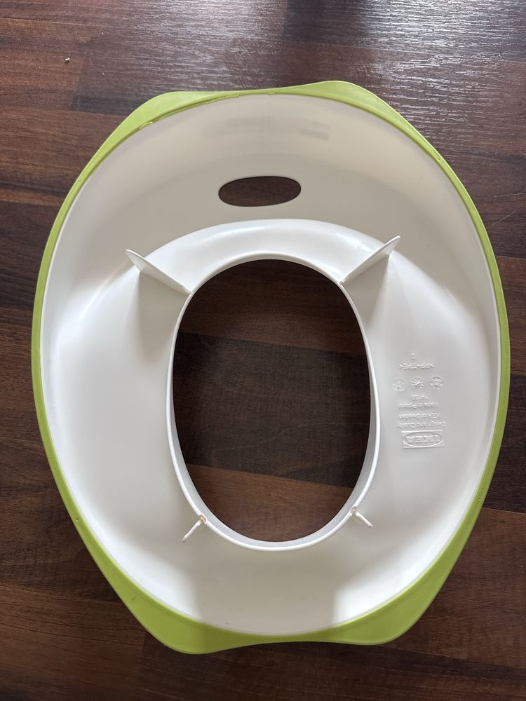 Sprzedaję ikea nakladkę na wc w idealnym stanie