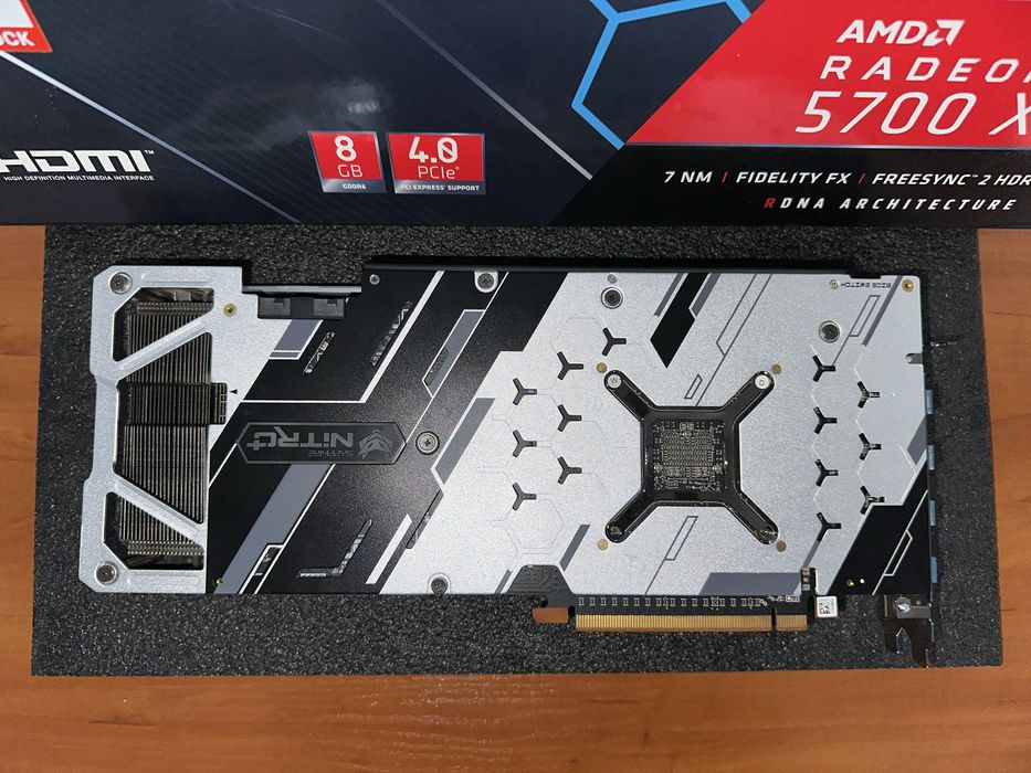Відеокарта amd radeon rx 5700 xt