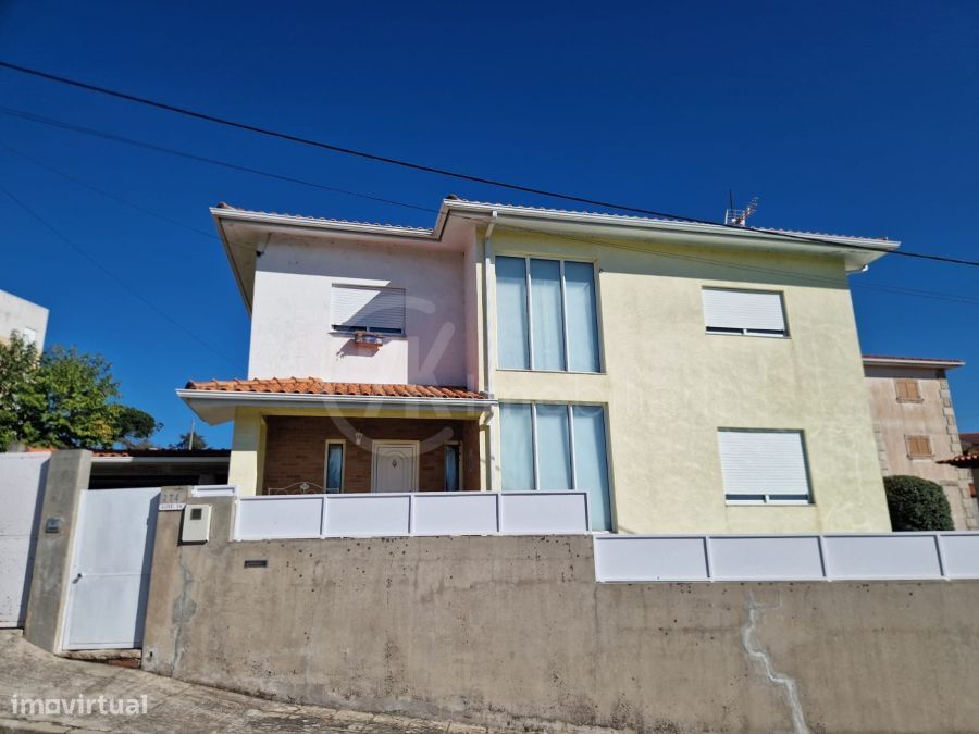 Moradia Independente em Ancede, Baião.