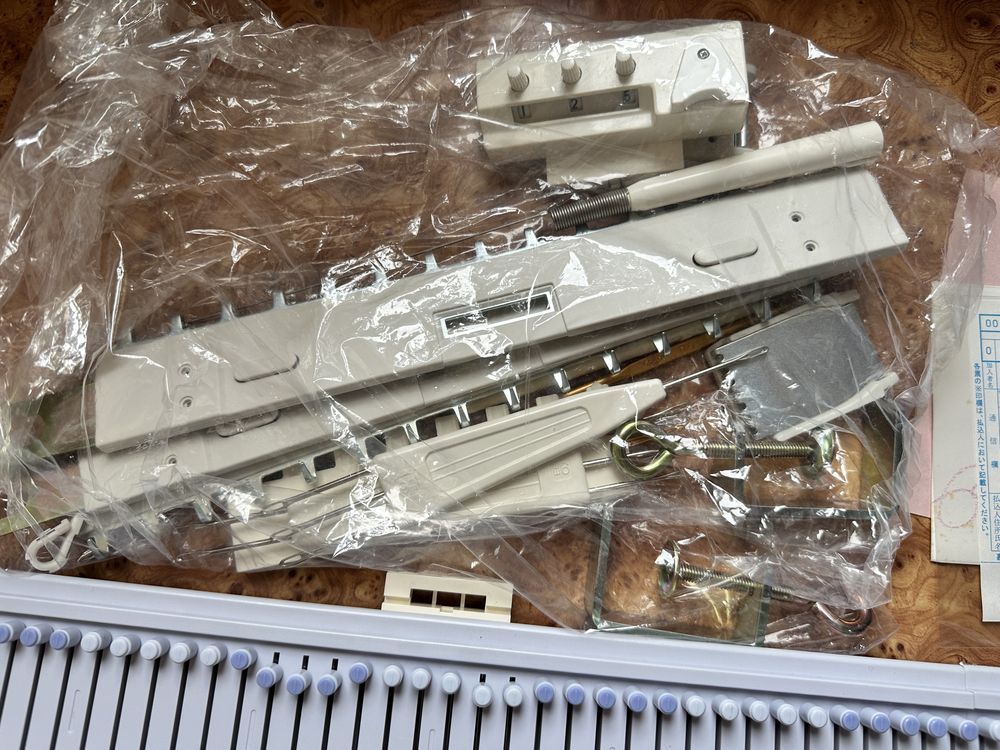 Maszyna dziewiarska Silver Reed LK-100T