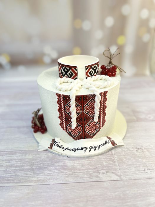 Торти на замовлення Черкаси, від 700 грн/кг.