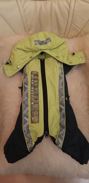 Теплый зимний комбинезон для собак