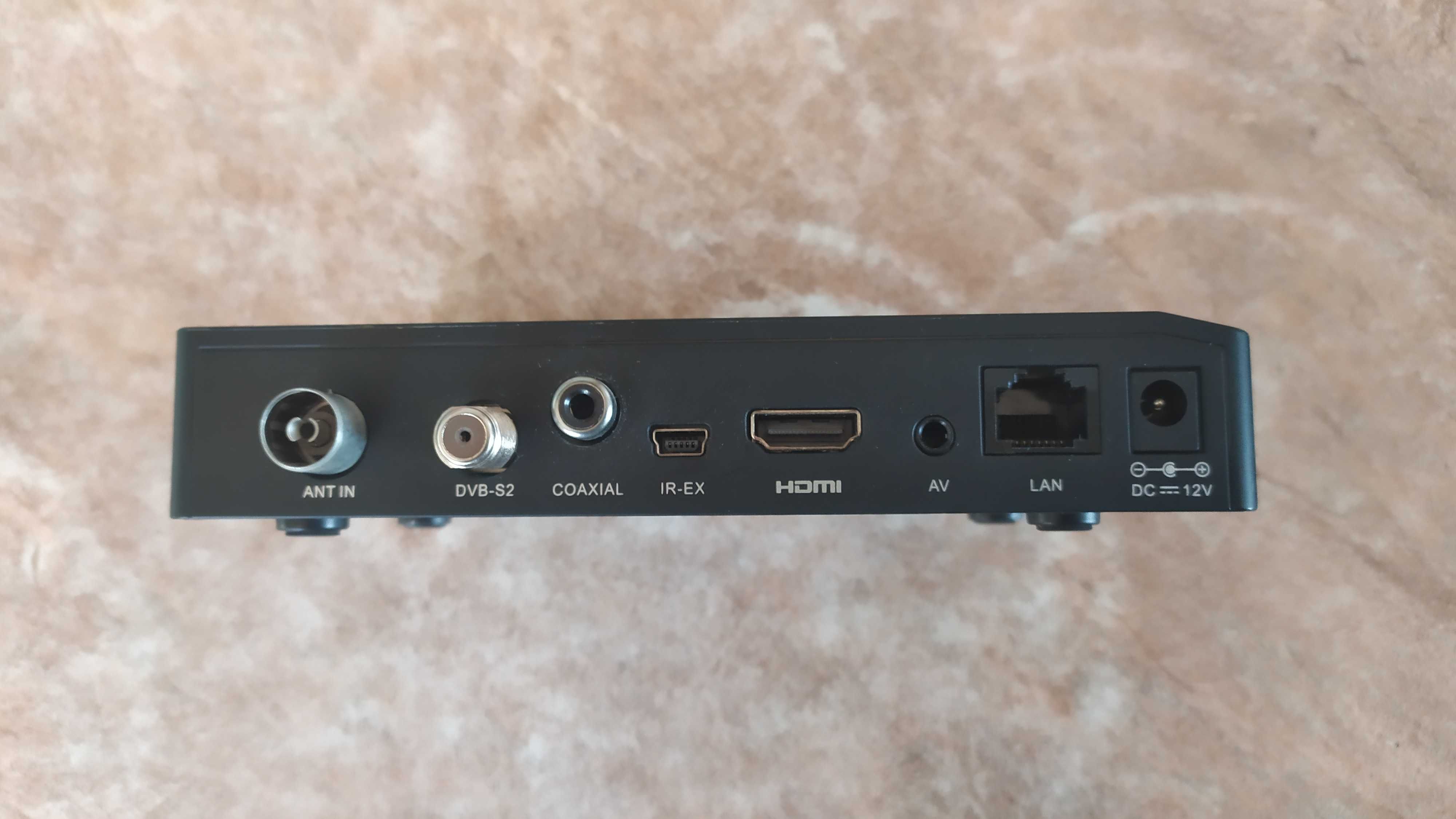 Продам тюнер Sat-Integral S-1432 HD COMBO