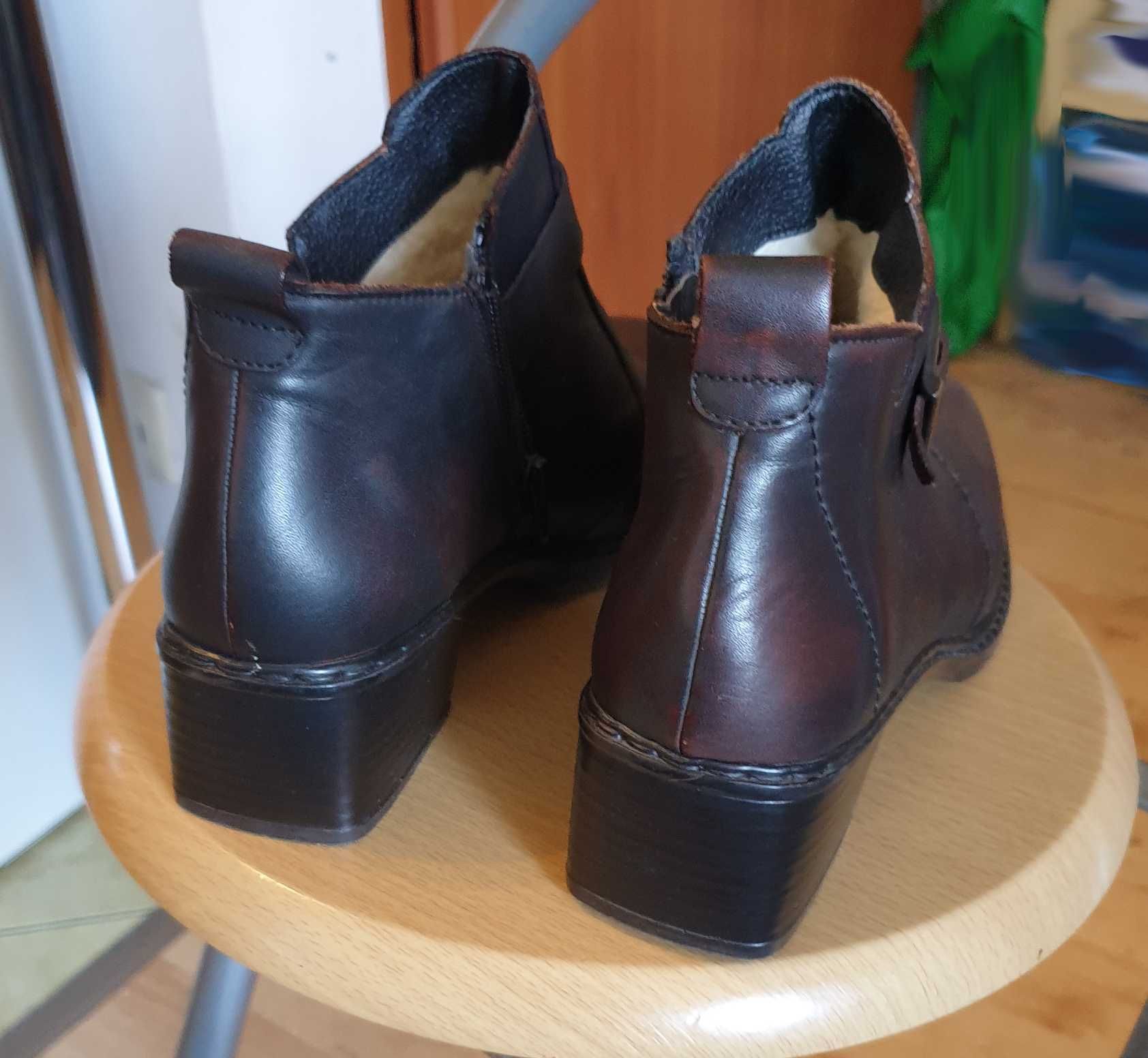 Buty Rieker skórzane jesienno-zimowe z futrem