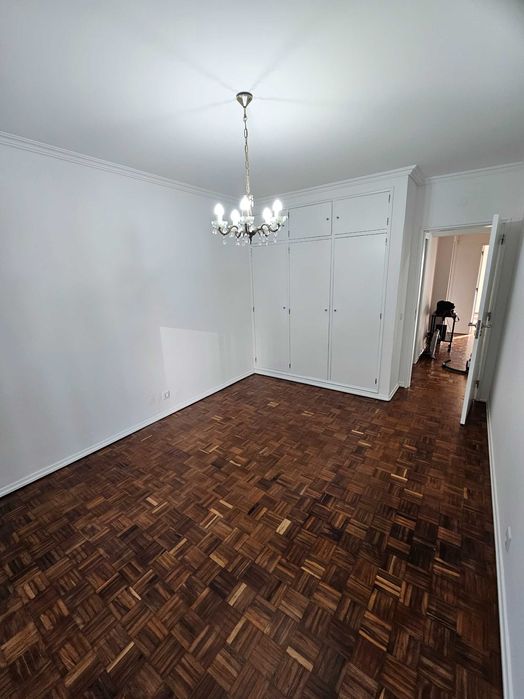 Apartamento T2 com vista mar em Cascais