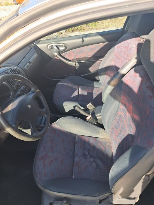 Citroen Xsara 1.4 ano 2000