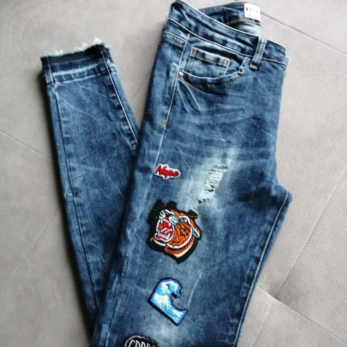 Spodnie jeansy 38/M House