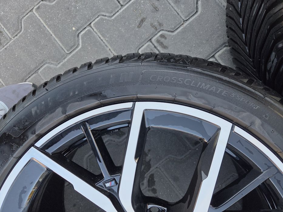 Komplet kół 19 cali, całoroczne . M pakiet do BMW G30/G31