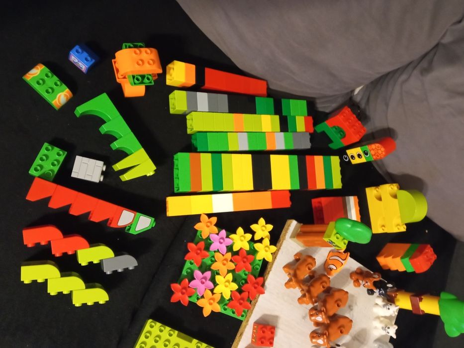 Lego Duplo zestaw XXL zwierzęta domowe 44 sztuki