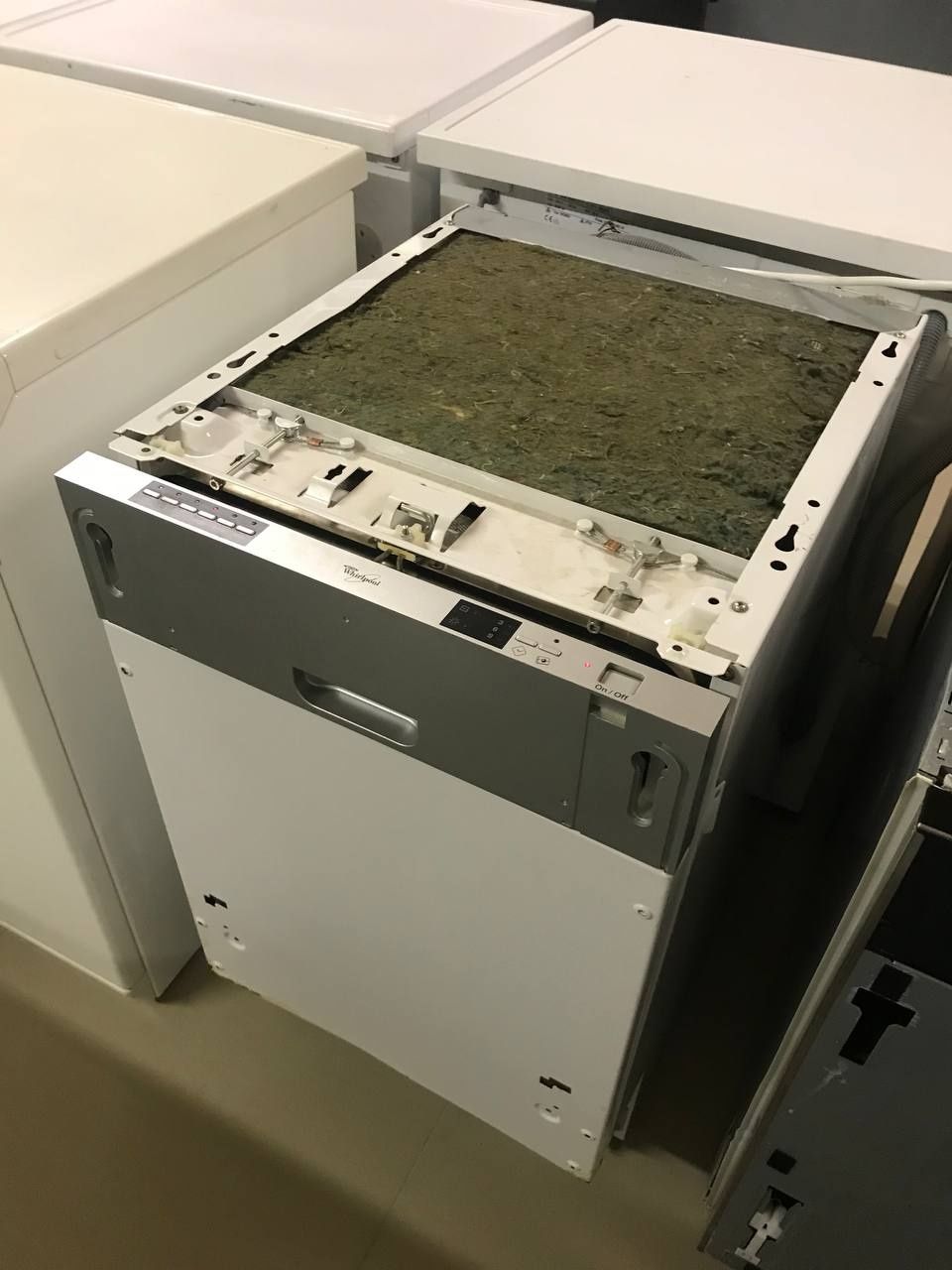Посудомийна машина Whirlpool 45 см, гарантія пів-року!