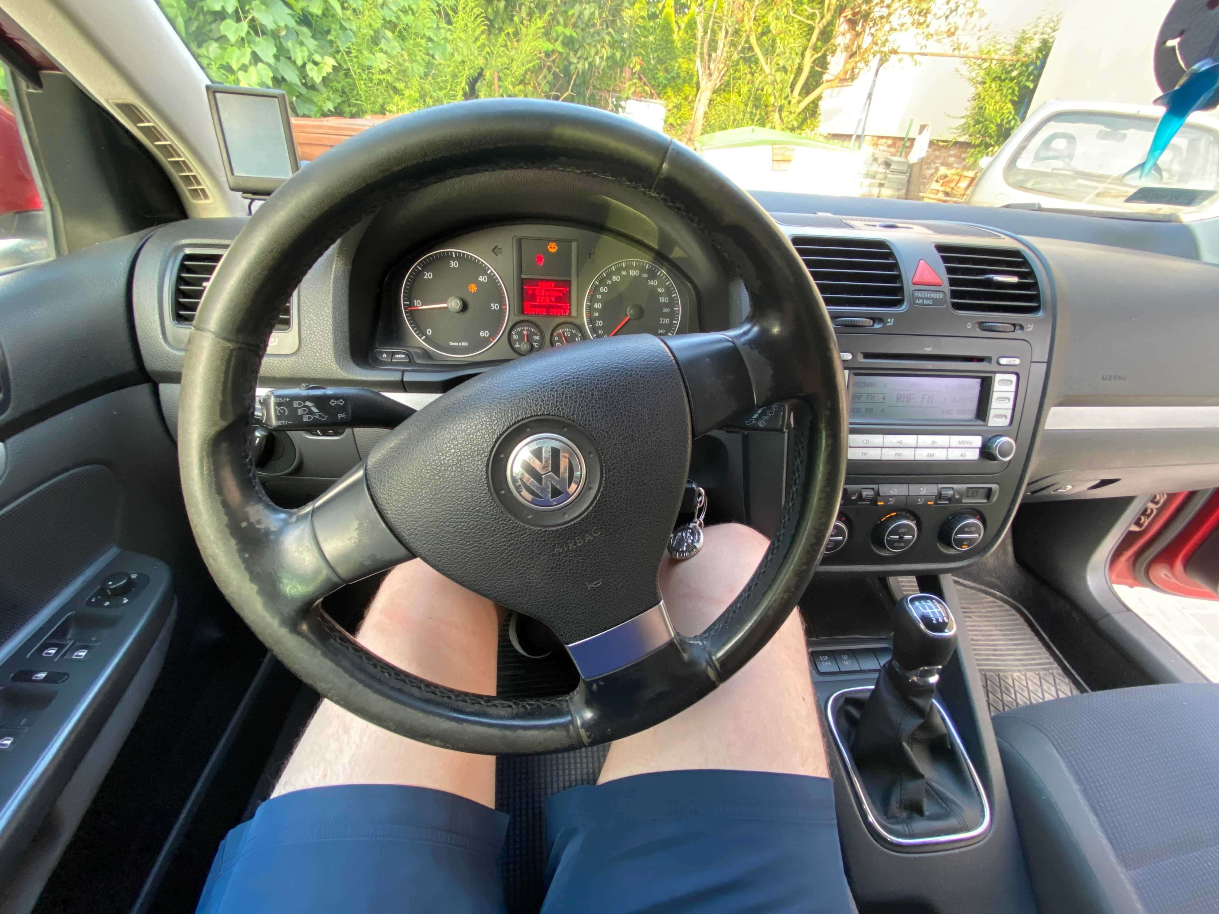 Volkswagen Golf v 1.9 TDI Comfortline 2007
