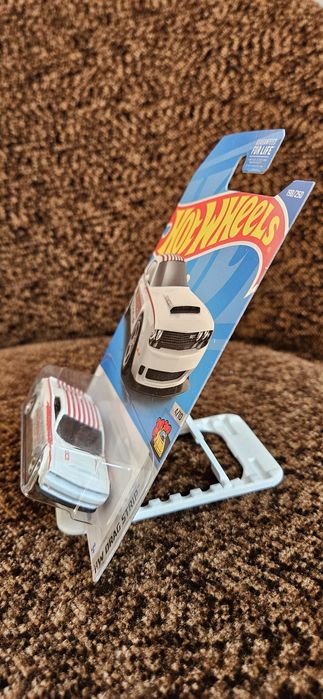 Hot wheels dodge challenger srt demon 2018