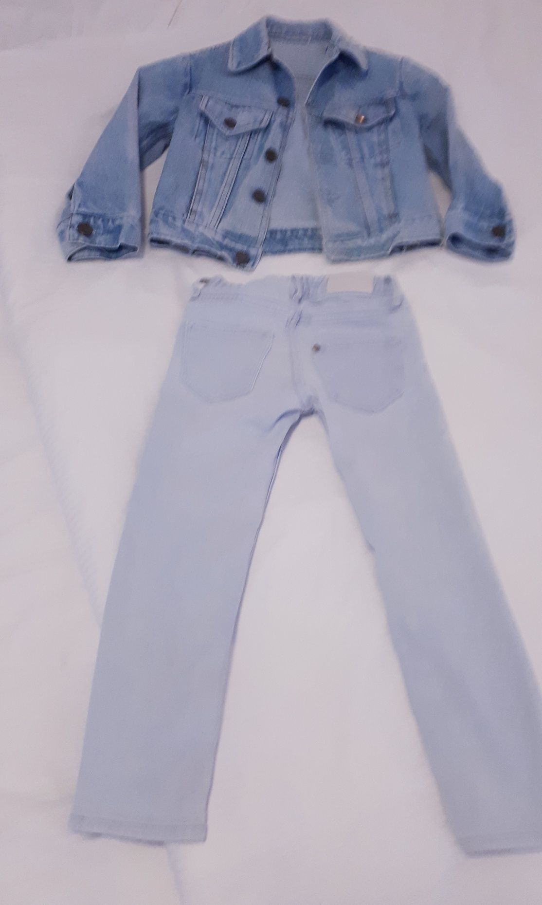 Фирменная джинсовая курточка и штаны
