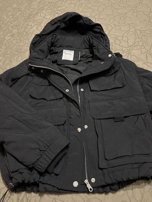 Курточка демі чорна парка