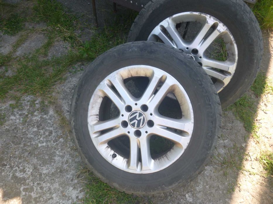 зимова гума на гольф vw5...