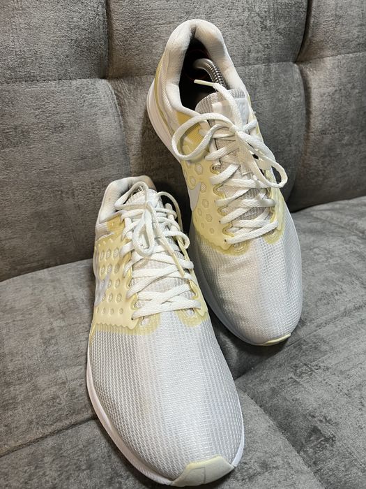 Бігові кросівки Nike Downshifter 7