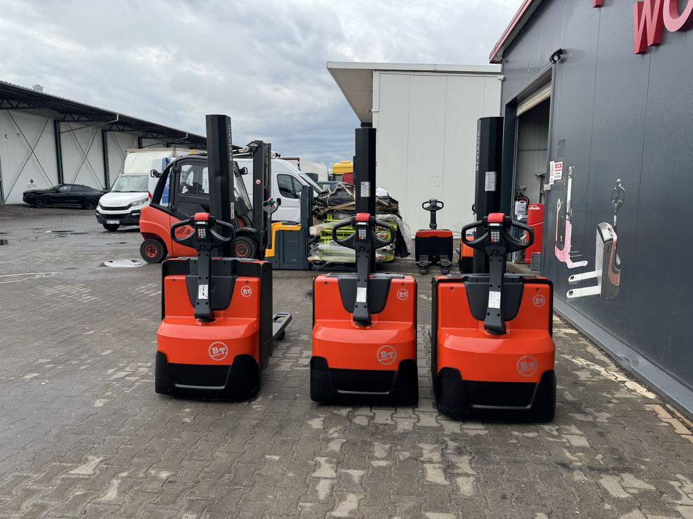 Paleciak elektryczny Toyota BT 2019 r BT SWE 080 L 160 cm 800 kg wózek