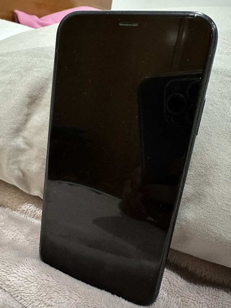 iPhone XR 64gb preto