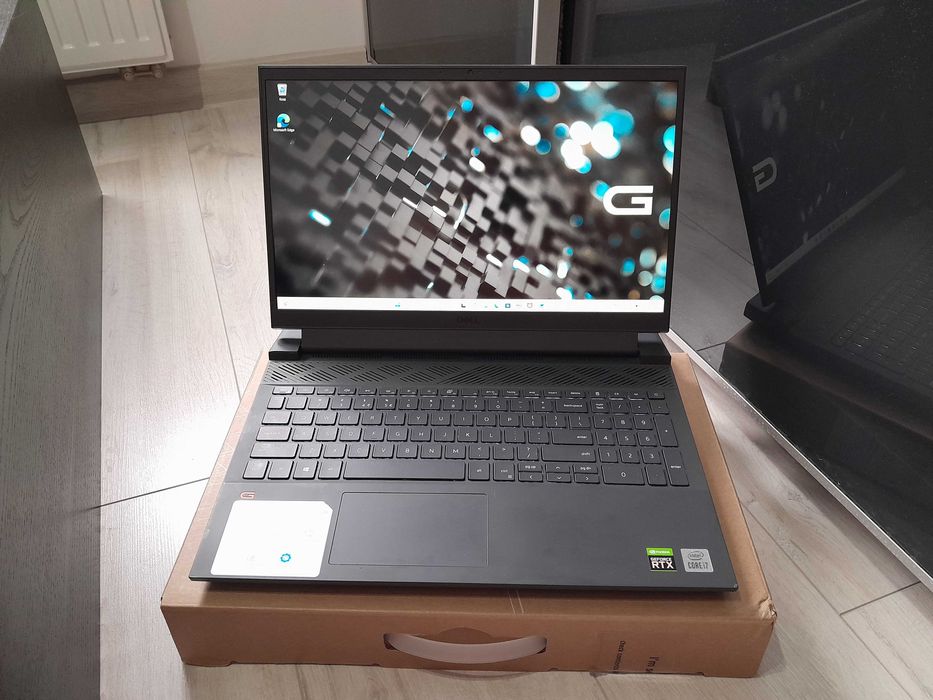 Laptop Gamingowy Dell / RTX 3050 80W! / Core i7 10870H / 120Hz