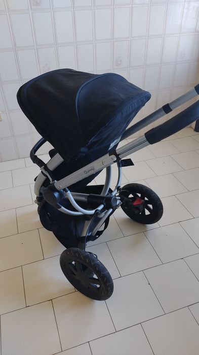 Carrinho quinny buzz xtra 3 garantia vitalícia