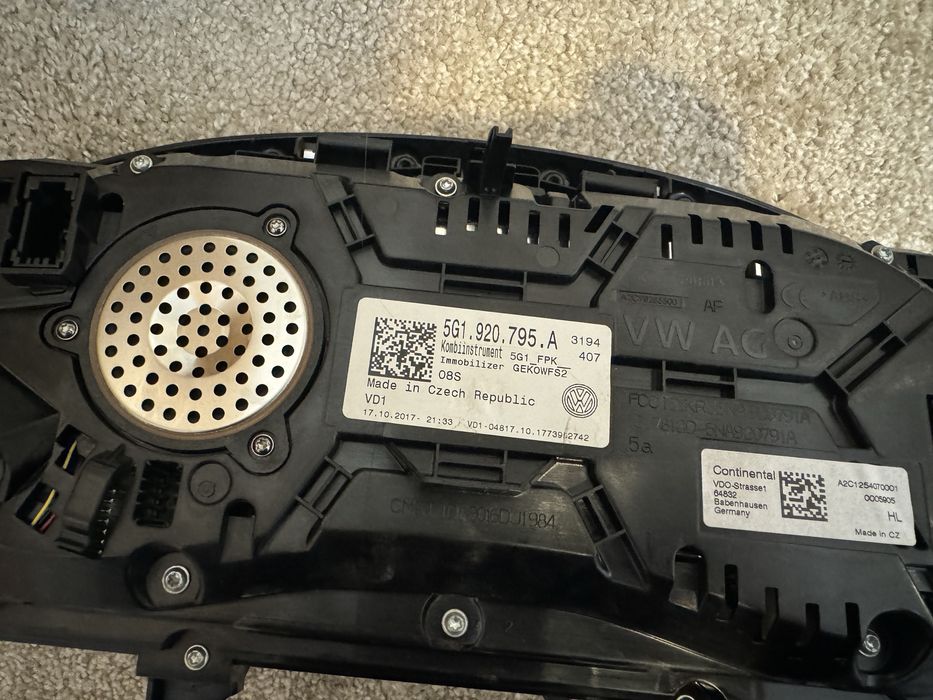 Volkswagen E-Golf мультимедія, приборка, блок вольксваген єгольф