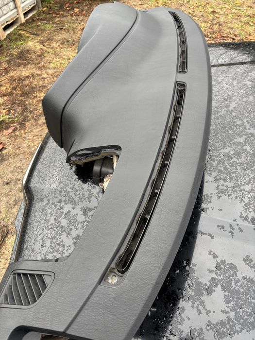 Deska rozdzielcza Bmw e36 96-99 sedan