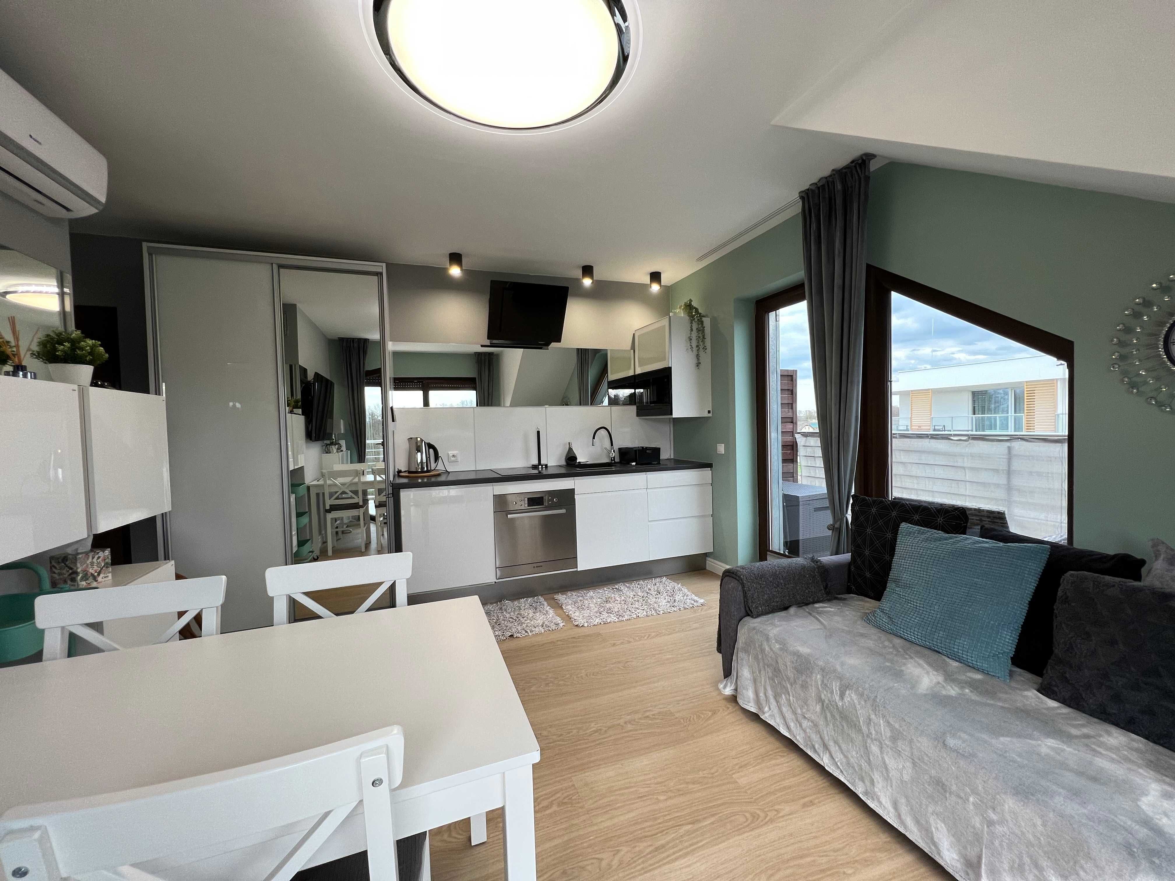 GREY 21 - apartament w Gąskach nad morzem.