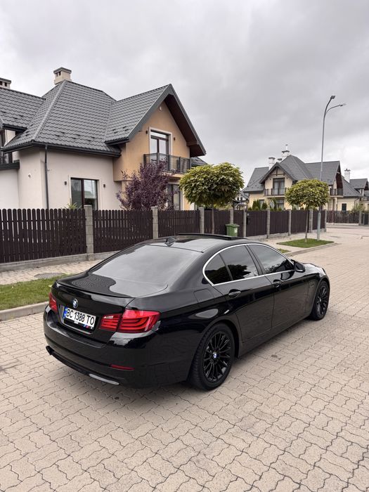 БМВ ф10 BMW f10 528