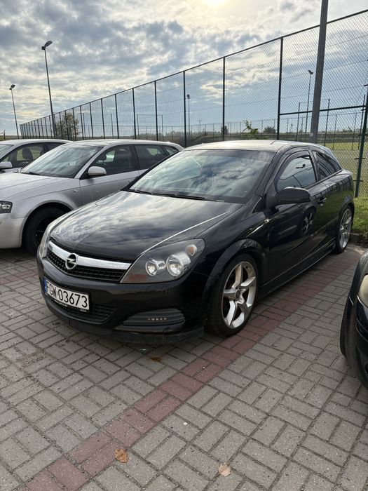 Opel Astra H GTC