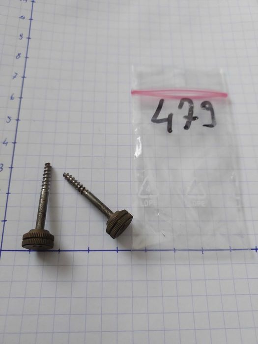 479 Śruby wkręty mocowania mechanizmu zegara 2,9mm